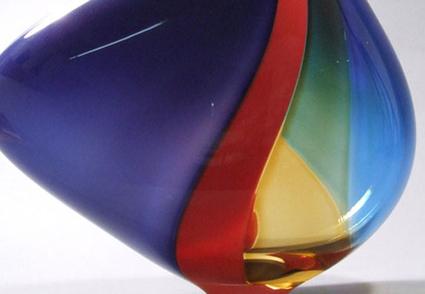 <i>Rainbow Dorsal</i>, 2010; blown glass incalmo, 15 x 14 x 5 inches